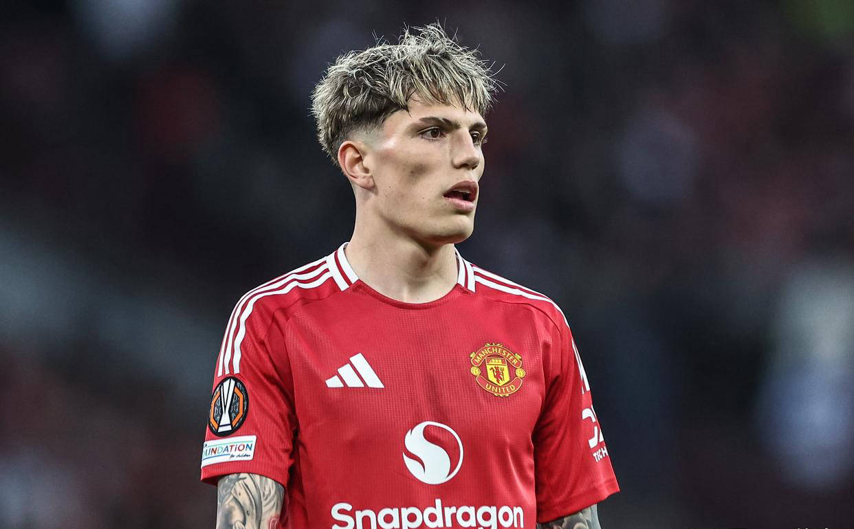 世俱杯冠军全力追求加纳乔，新教练即将加盟